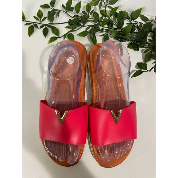 Womens Transparent Red Slide Sandals With Gold Accent Detail Size 10 - Picture 4 of 10